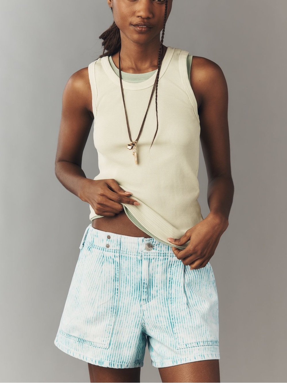 PILCRO 100% Cotton Pleated Turquoise and White pinstriped Trouser Shorts BNWT